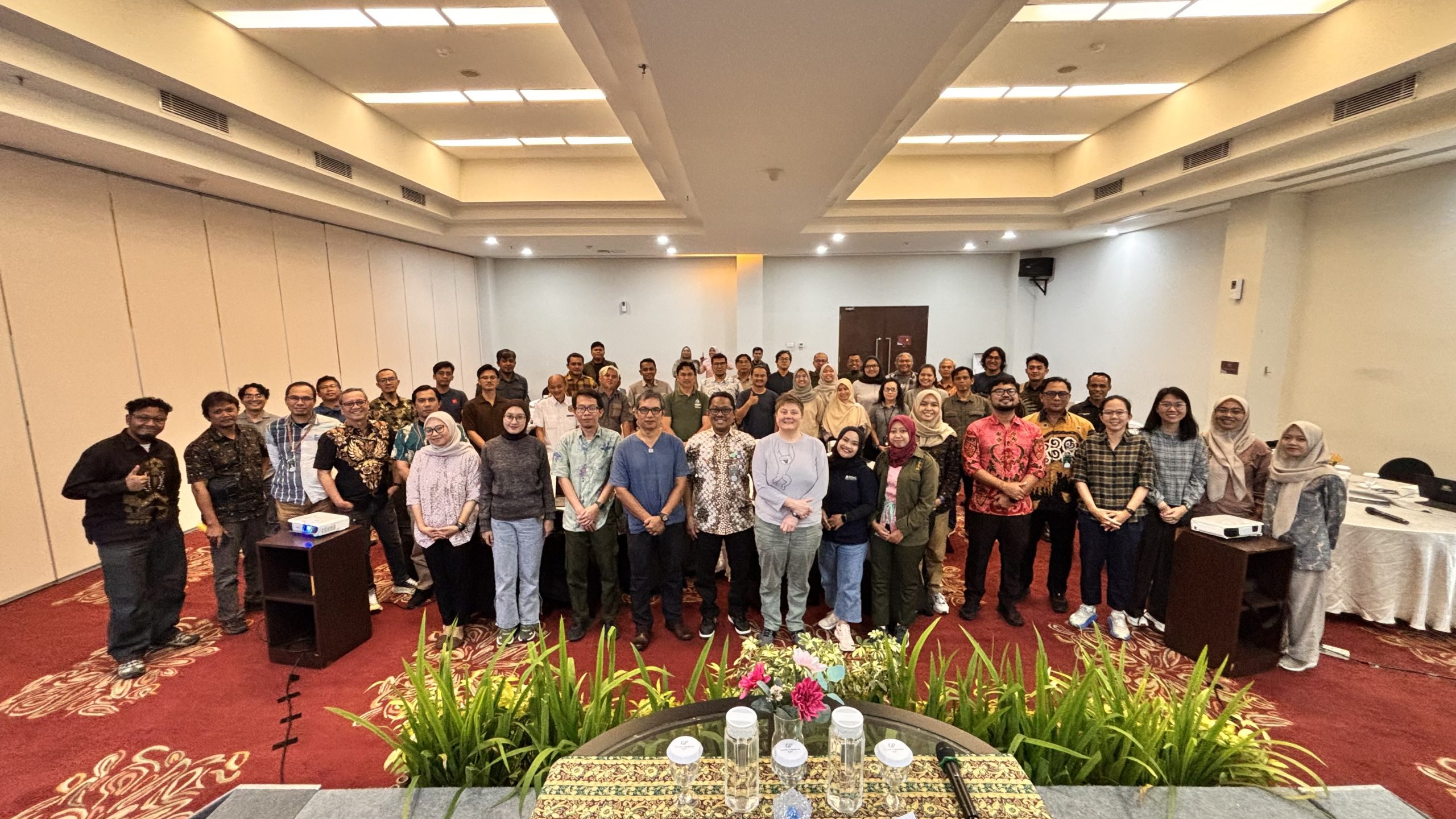 Peran Serta Yayorin dalam Lokakarya Penilaian Daftar Merah Nasional untuk Kera Kecil (Famili Hylobatidae) di Indonesia